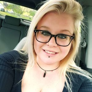 Meet your Posher, Ashleigh